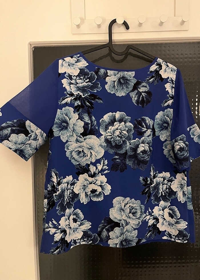 Çiçekli şık bluz - Görsel 2