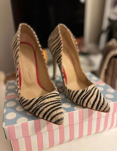 Pelinin Ayakkabıları Pelinin Ayakkabıları Stiletto