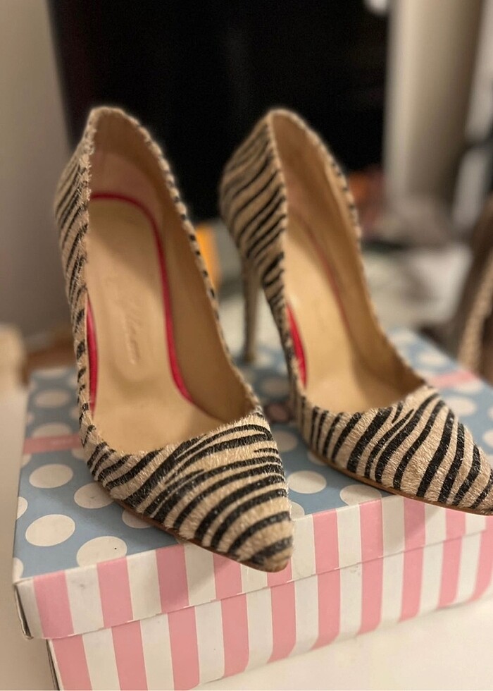 Pelinin Ayakkabıları Stiletto - Görsel 2
