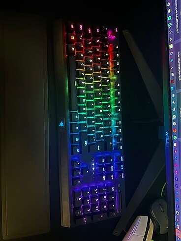 RAZER BLACKWIDOW V3