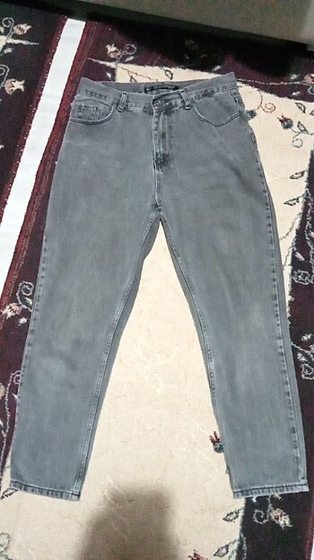 Gri mom Jean pantolon 