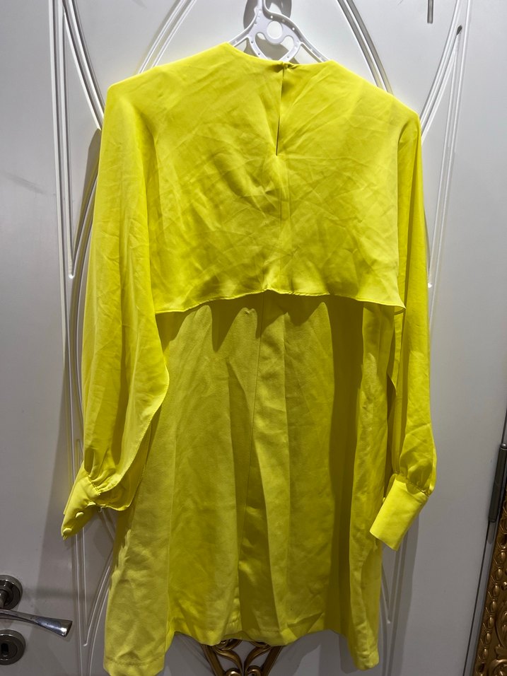 Sarı elbise - Görsel 3