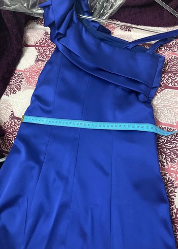 Bir kere giyilmiş abiye elbise - Görsel 9