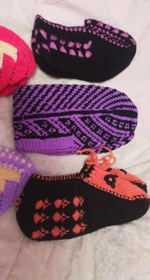 Renkli Nakışlı Patik - Görsel 2