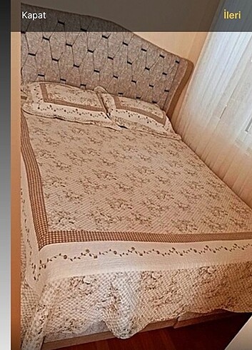 Çift kişilik yatak örtüsü