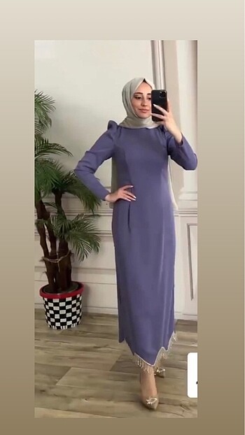 Etek uçları taşlı abiye elbise