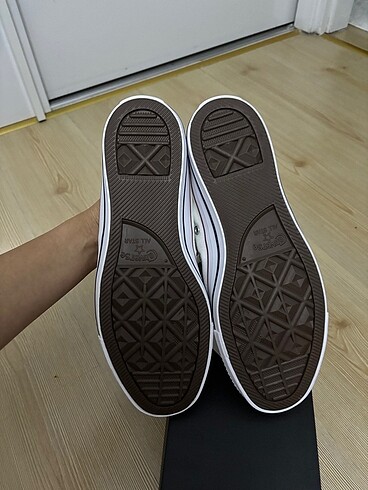 41 Beden beyaz Renk Converse