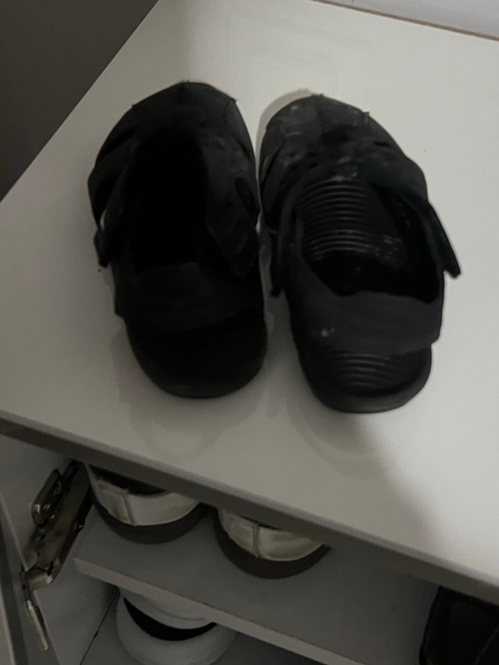 Siyah Erkek Çocuk Cırt Cırtlı Kauçuk Terlik - Görsel 2