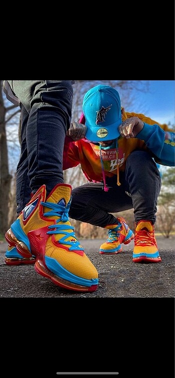 Lebron 19