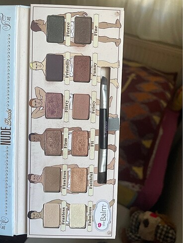 Beden The Balm Nude Dude Fad Paleti