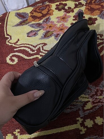 Beden Çok Gözlü Siyah Sırt Çantası