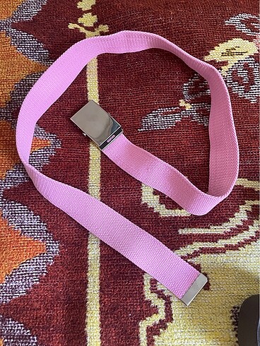 Pembe Deliksiz Kemer