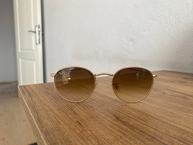 Ray ban güneş gözlüğü