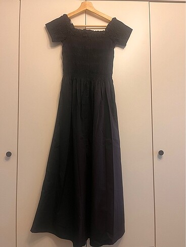 H&M marka elbise hiç giyilmedi