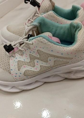 Kız Çocuk Beyaz Yılan Desenli Spor Ayakkabı - Görsel 3