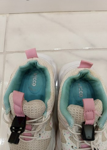 Kız Çocuk Beyaz Yılan Desenli Spor Ayakkabı - Görsel 4