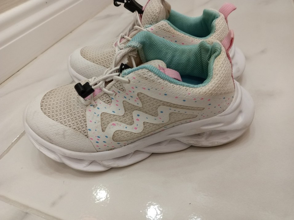 Kız Çocuk Beyaz Yılan Desenli Spor Ayakkabı - Görsel 3