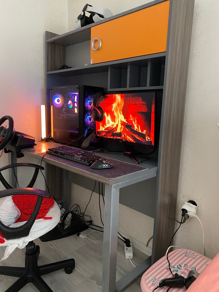 Gri Renkli çalışma masası - Görsel 5