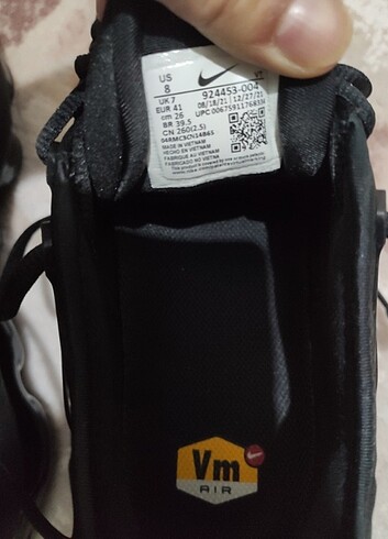 Nike l Nike vapormax plus 41 no gorunldugu gibidir