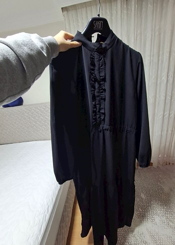 Uzun Siyah Robalı Yüksek Yakalı Elbise - Görsel 2