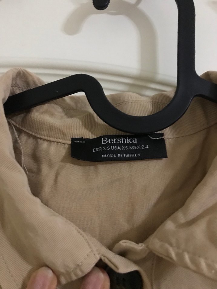 Düğmeli Kısa Kollu Bej Tulum - Görsel 2