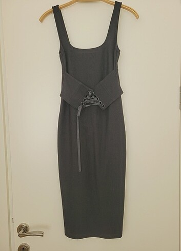 Bershka elbise