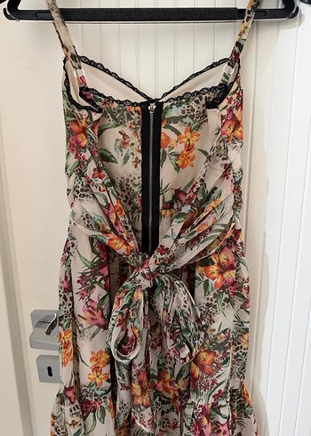 Mini çiçekli elbise - Görsel 5