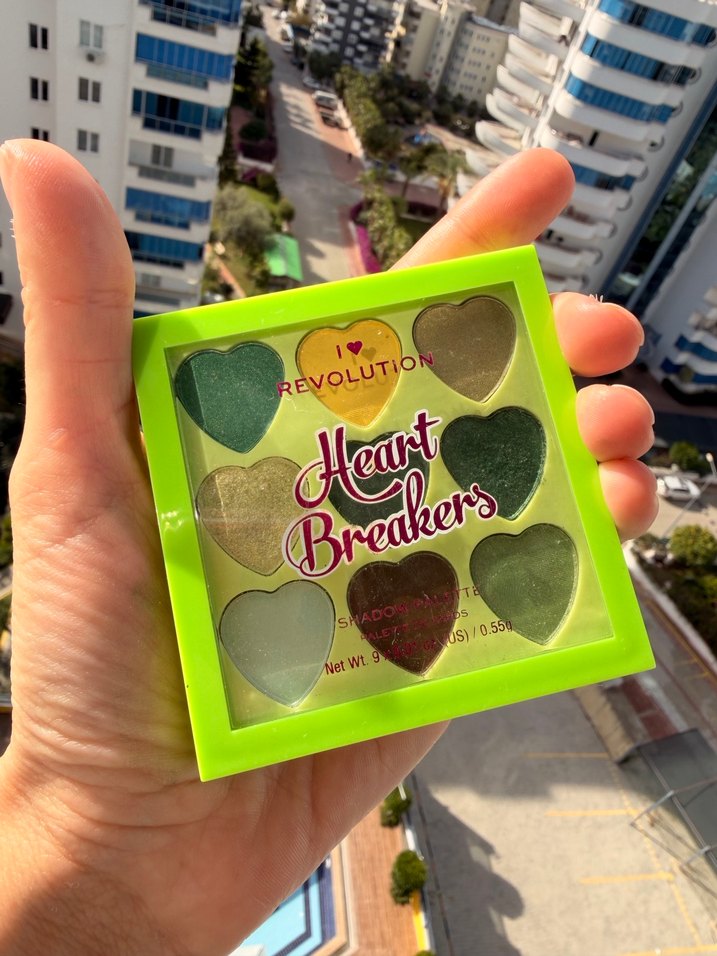 Renkli Kalp Şekilli Göz Farı Paleti - Görsel 3