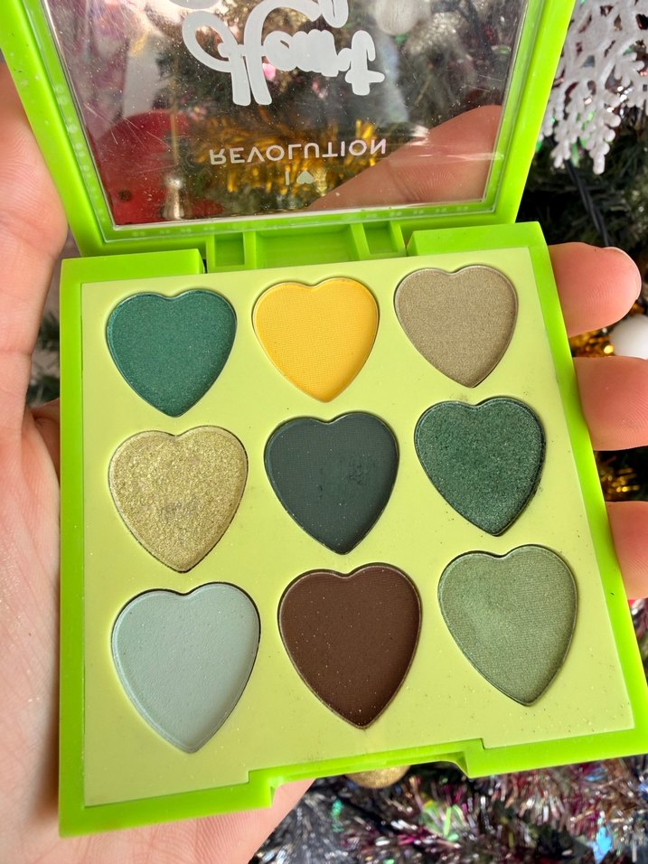 Renkli Kalp Şekilli Göz Farı Paleti - Görsel 5