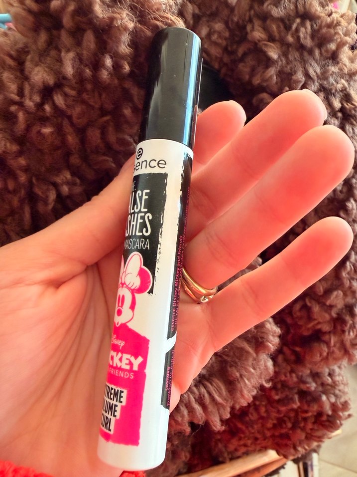 Essence Mickey Pembe Maskara - Görsel 3