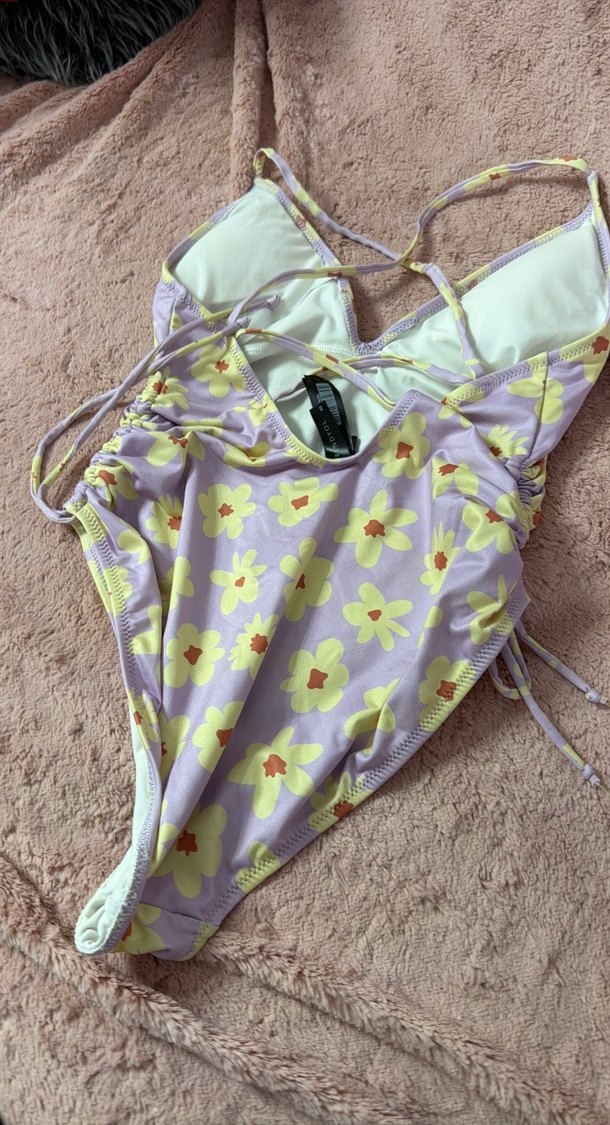 Mor Bağcıklı Çiçek Desenli Kadın Mayo - Görsel 5