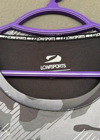 Gri Kamuflaj Desenli Erkek Spor Tişörtü - Görsel 2