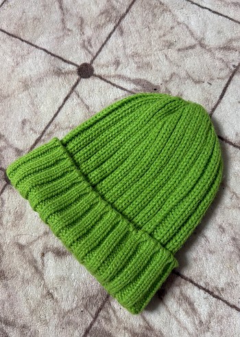 Yeşil Kadın Örgü Bere - Görsel 2