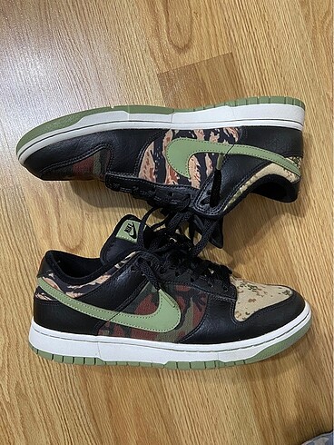 nike dunk low crazy camo