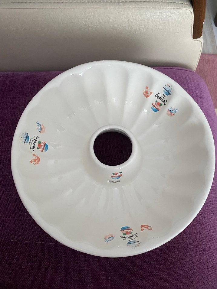 Beyaz Desenli Kek Kalıbı seramik - Görsel 3