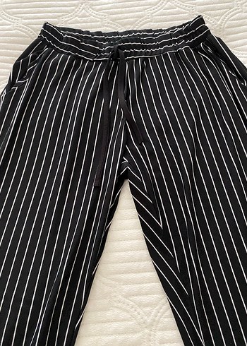 Kadın Siyah Çizgili Pantolon - Görsel 2