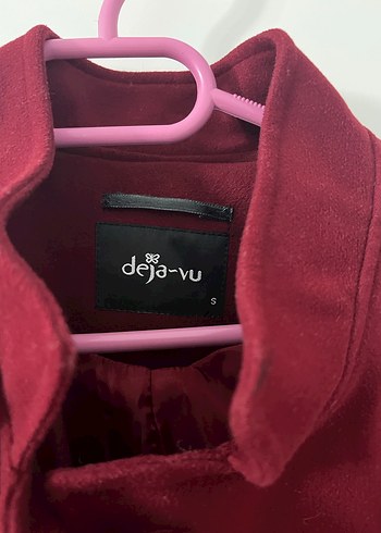 Fiyonklu Kırmızı Kadın Kaban - Görsel 4