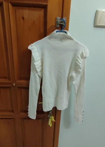 Beyaz Fitilli Boğazlı Triko Kadın Kazak