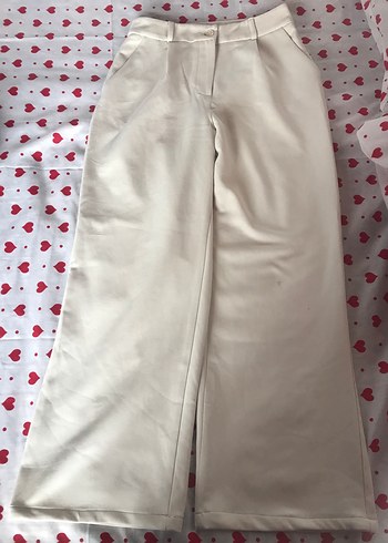 Düğmeli Beyaz Kadın Mini Kumaş Pantolon - Görsel 2