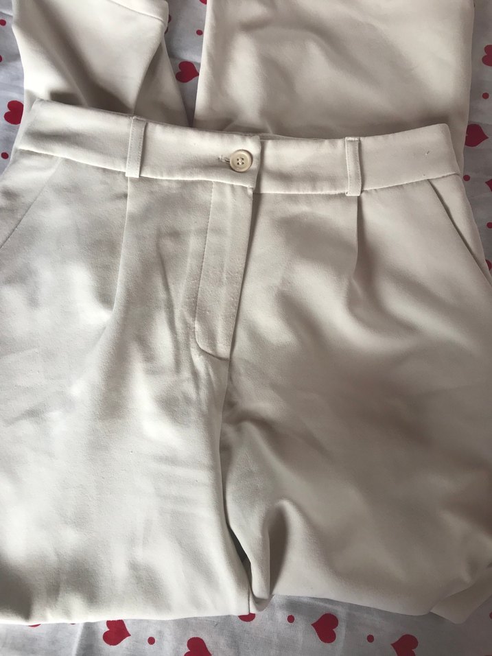 Düğmeli Beyaz Kadın Mini Kumaş Pantolon - Görsel 3