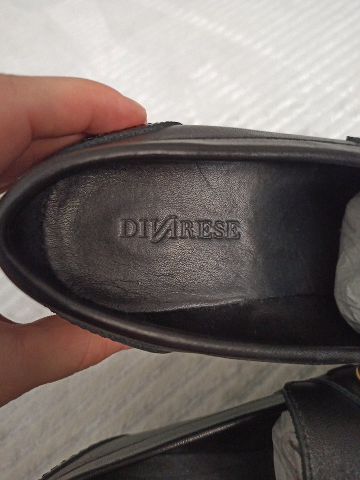 Divarese Altın Tokalı Siyah Kadın Loafer - Görsel 5