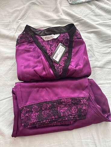 Miorre saten pijama takımı