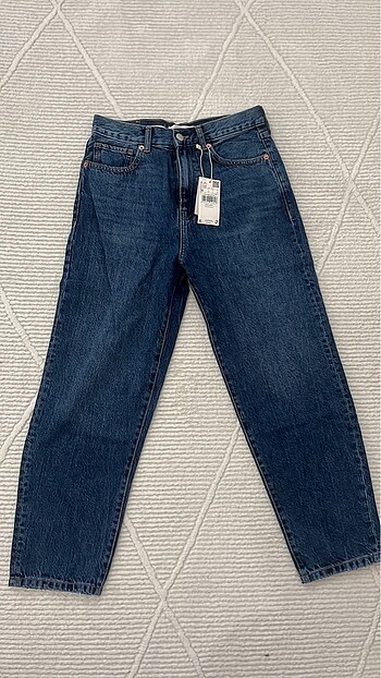 Mango Mom Jean