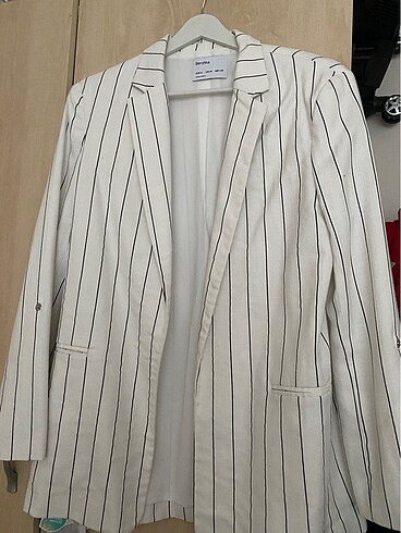 BERSHKA blazer
