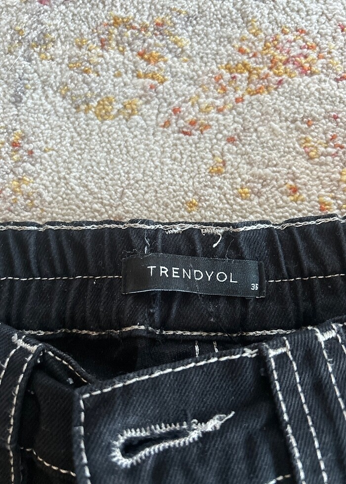 Trendyol beyaz dikişli kargo pantolon - Görsel 3