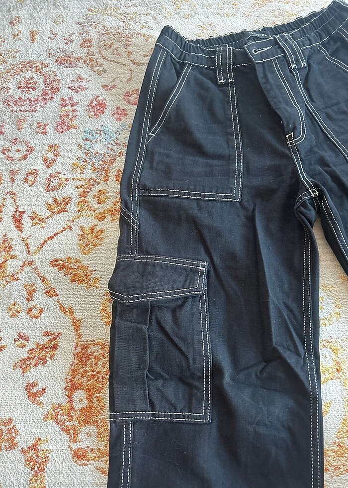 Trendyol beyaz dikişli kargo pantolon - Görsel 4