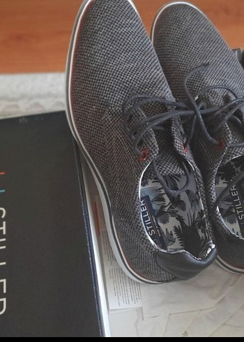 Gri Street Wear Erkek Ayakkabı Bağcıkları