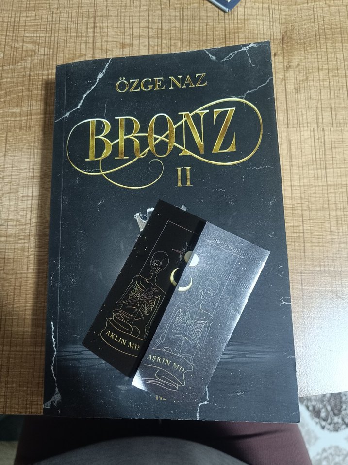Özge Naz - Bronz II Roman - Görsel 4