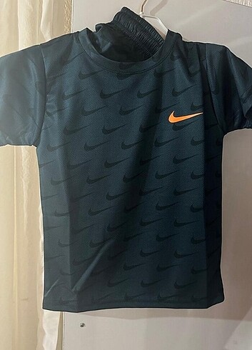 Nike tişört şort takım 