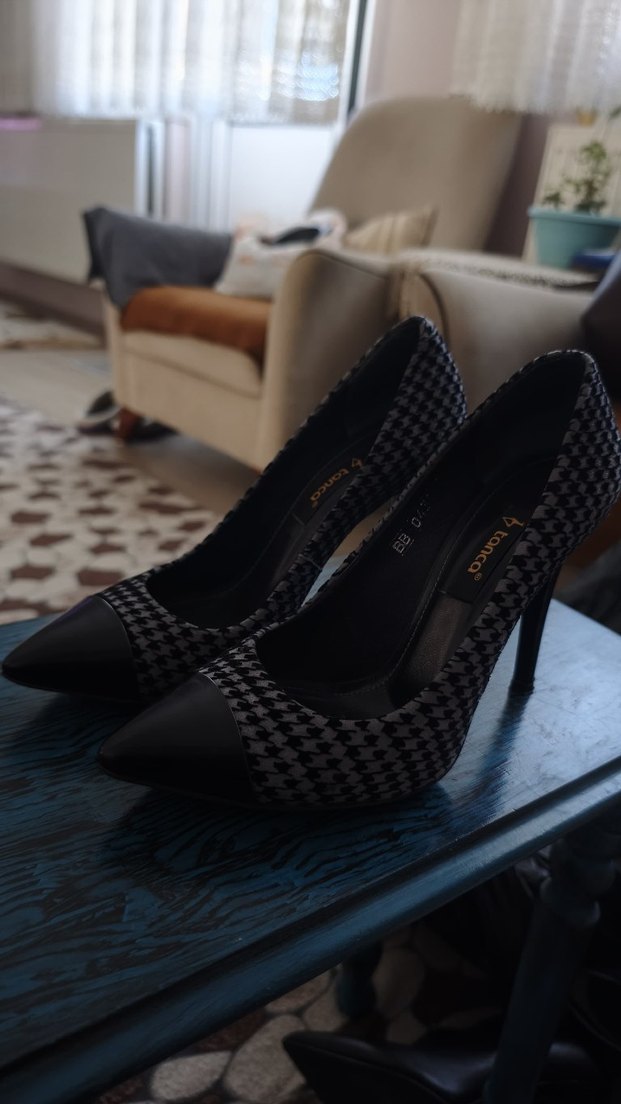 Siyah Kareli Pilili Stiletto Topuklu Kadın Ayakkabı TANCA - Görsel 2